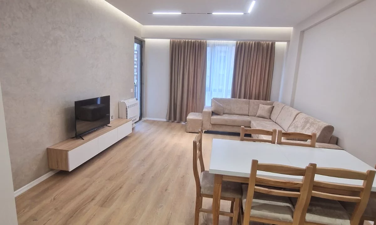 Appartamento in affitto a Tirana 1+1, Arredato