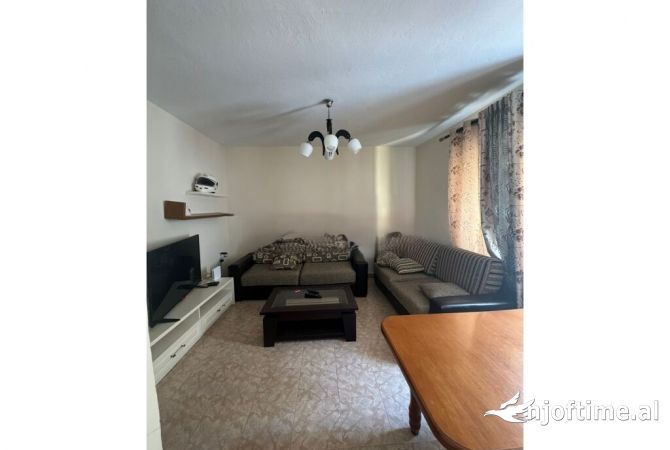 Shtepi ne shitje 2+1 ne Tirane - 92,000 Euro