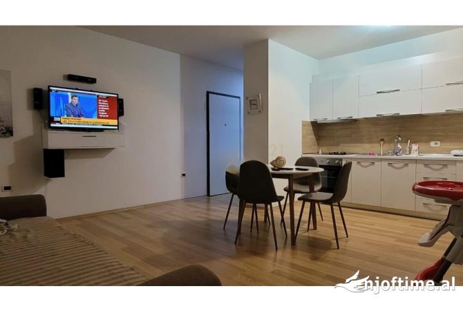 Shtepi me qera 1+1 ne Tirane - 550 Euro