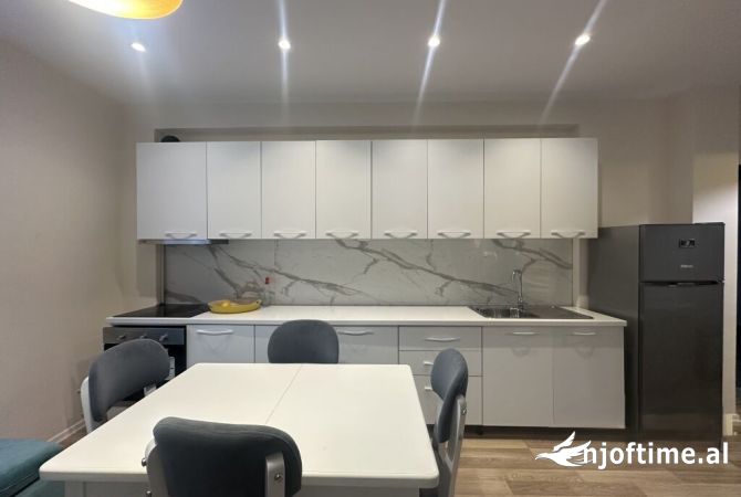 Shtepi me qera 1+1 ne Tirane - 500 Euro