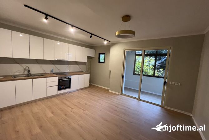 Shtepi ne shitje 1+1 ne Tirane - 86,000 Euro
