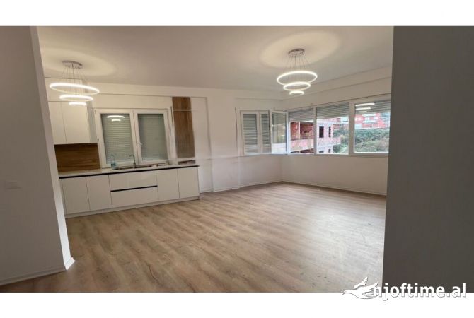 Shtepi me qera 2+1 ne Tirane - 500 Euro