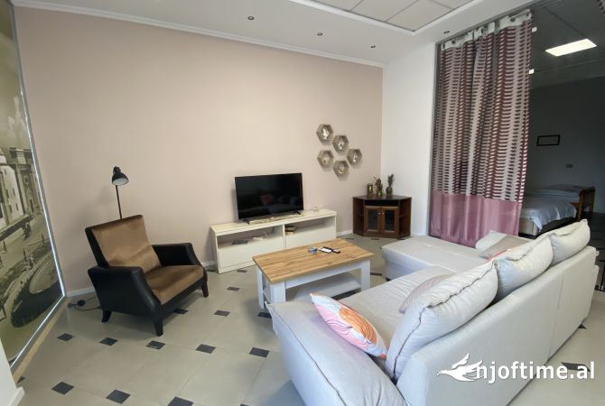 Shtepi me qera 1+1 ne Tirane - 650 Euro