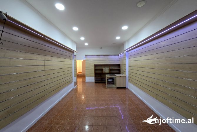 Business Property in Sale 1+1 in Berat - 68,000 Euro