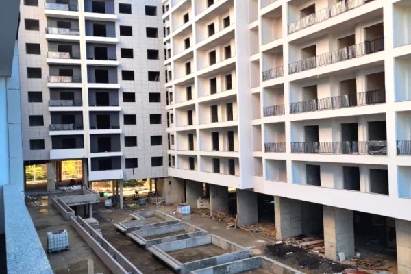 Apartment for sale in Tirana 1+1, Emty