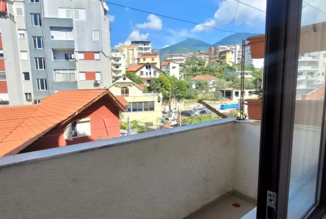 Shtepi ne shitje 1+1 ne Tirane - 91,000 Euro
