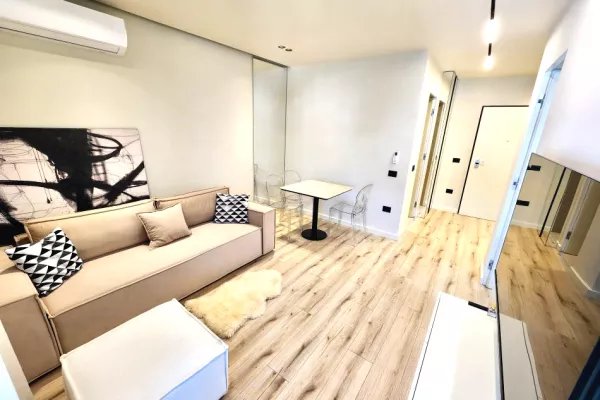 Casa in affitto 1+1 a Tirana - 800 Euro