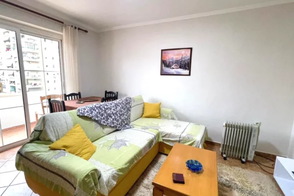 Shtepi me qera 2+1 ne Tirane - 50,000 Leke