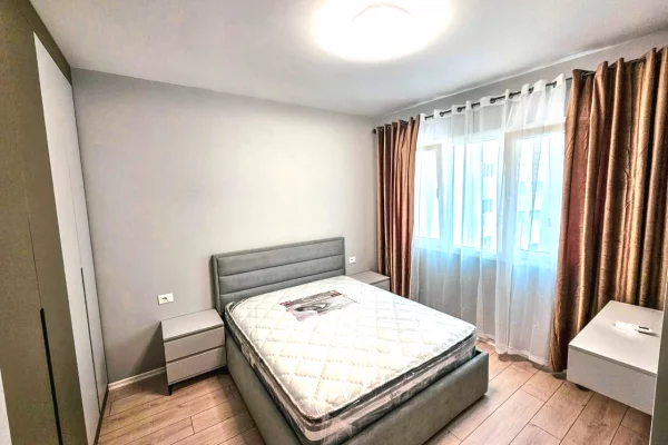 Shtepi me qera Apartament ne Tirane, 2+1, Mobilimi E mobiluar, Pagesa 76,000  Leke.