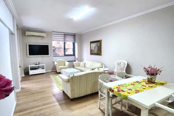 House for Rent 2+1 in Tirana - 1,000 Euro