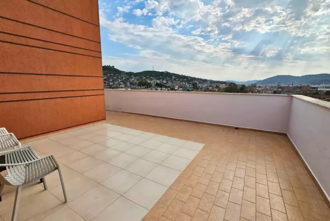Shtepi me qera 2+1 ne Tirane - 500 Euro