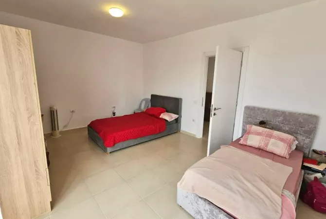 Shtepi me qera 2+1 ne Tirane - 500 Euro