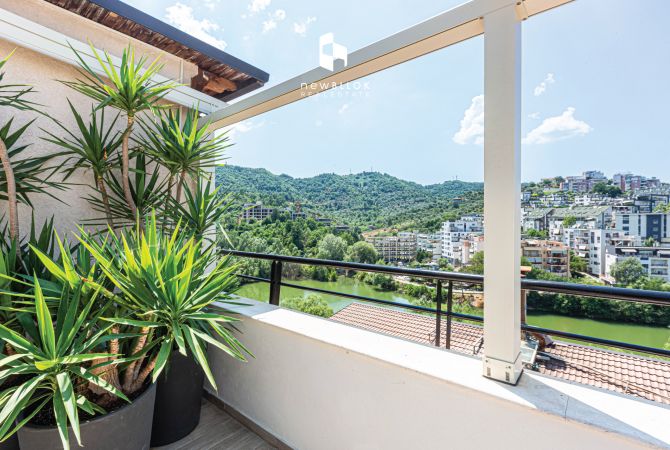 Shtepi ne shitje 4+1 ne Tirane - 440,000 Euro