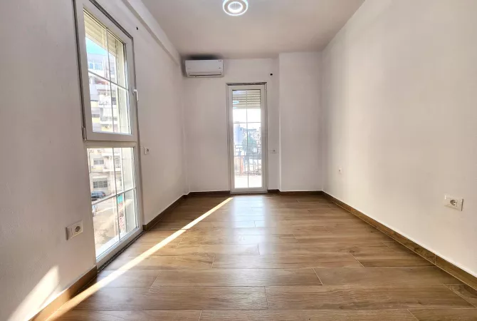 Shtepi ne shitje 2+1 ne Tirane - 189,500 Euro