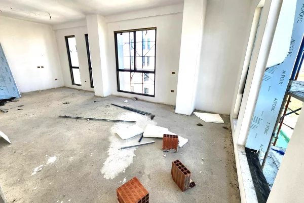 Shtepi ne shitje 2+1 ne Tirane - 298,000 Euro
