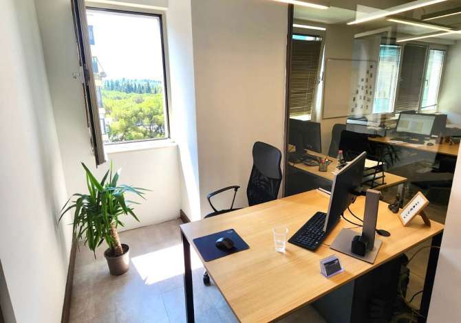 Shitet: Business Office **Ambasador 3 - Air Albania (k.8, pamje Liqeni) Godine Luksoze, Investim Pre