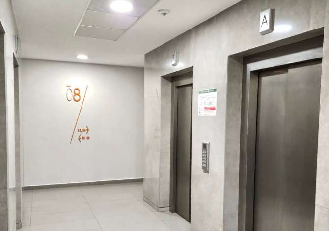 Shitet: Business Office **Ambasador 3 - Air Albania (k.8, pamje Liqeni) Godine Luksoze, Investim Pre