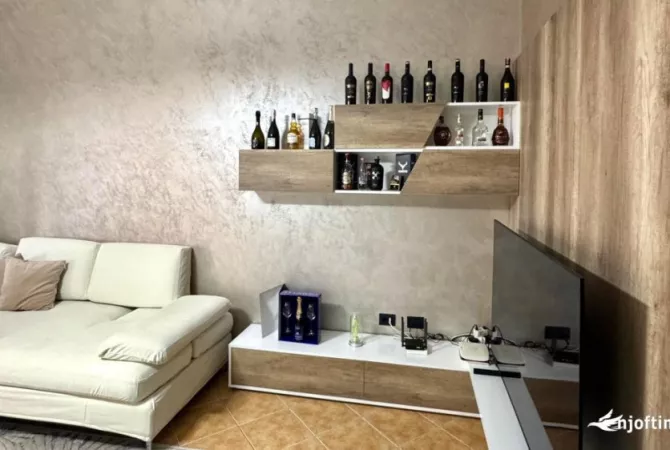 Shtepi ne shitje 1+1 ne Vlore - 235,000 Euro