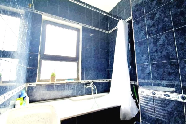 Shtepi me qera 2+1 ne Tirane - 500 Euro