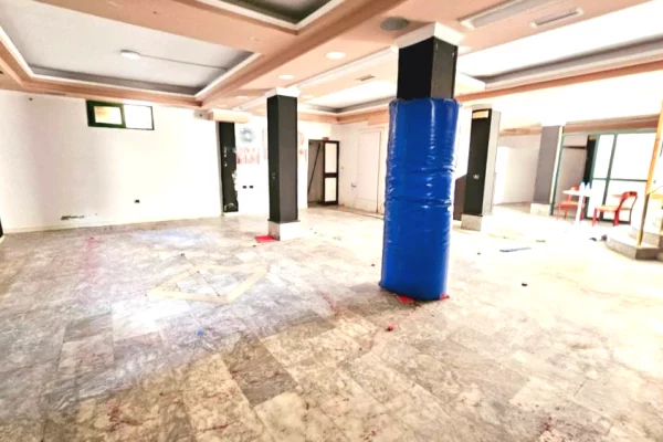 Jepet me Qera: Ambient Open Space** ne Rruge Kryesore** 📍 MINE PEZA - Rr. Haxhi Hysen Dalliu