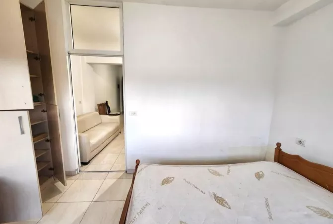 Shtepi ne shitje 1+1 ne Tirane - 79,000 Euro