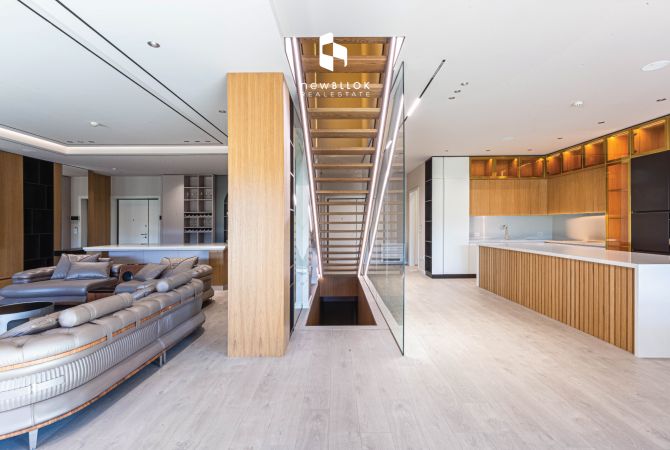 Shtepi ne shitje Vila Luksoze ne Tirane, 4+1, Mobilimi E mobiluar, Pagesa 1,550,000  Euro.