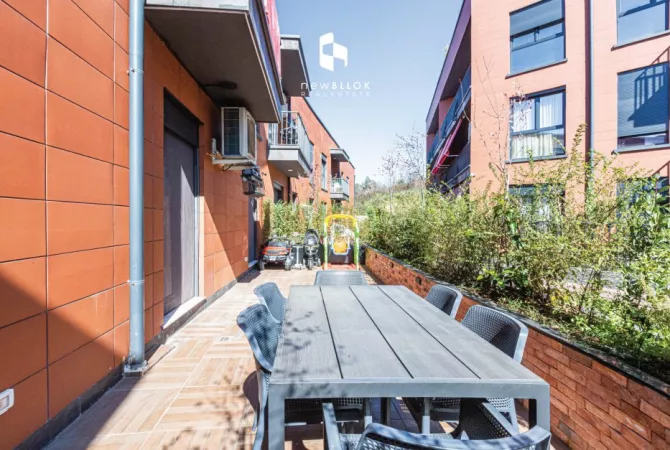 Shtepi ne shitje Apartament ne Tirane, 2+1, Mobilimi E mobiluar, Pagesa 288,000  Euro.