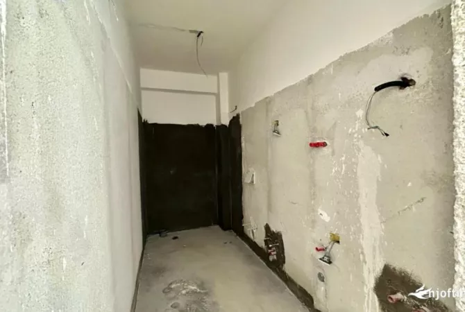 Apartment for sale in Vlora 1+1, Emty