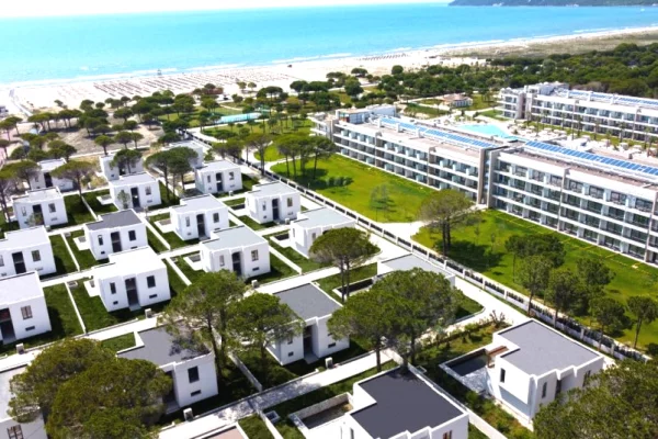 Luxury villas for sale in Durres 5+1, Emty