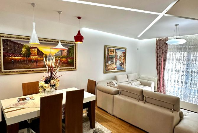 Shtepi ne shitje Apartament ne Tirane, 2+1, Mobilimi E mobiluar, Pagesa 225,000  Euro.