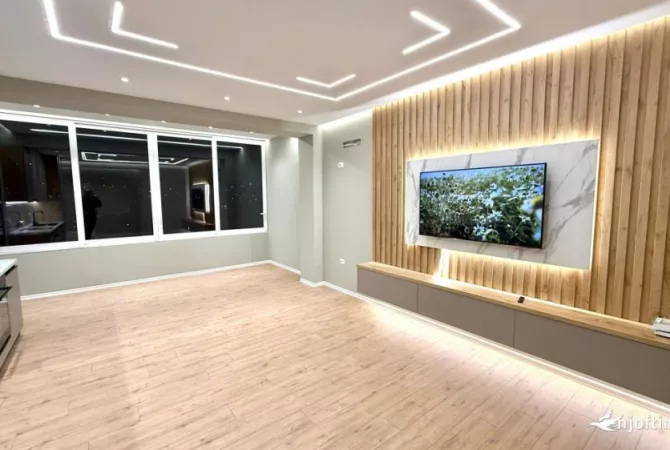 Shtepi ne shitje 2+1 ne Vlore - 187,000 Euro