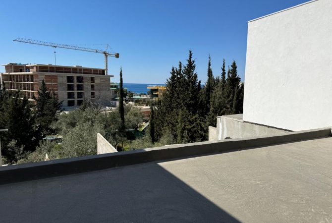 Luxury villas for sale in Himara 3+1, Emty