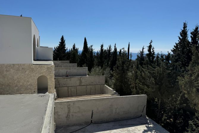 Luxury villas for sale in Himara 3+1, Emty