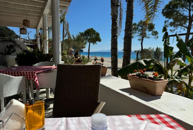 Luxury villas for sale in Himara 3+1, Emty