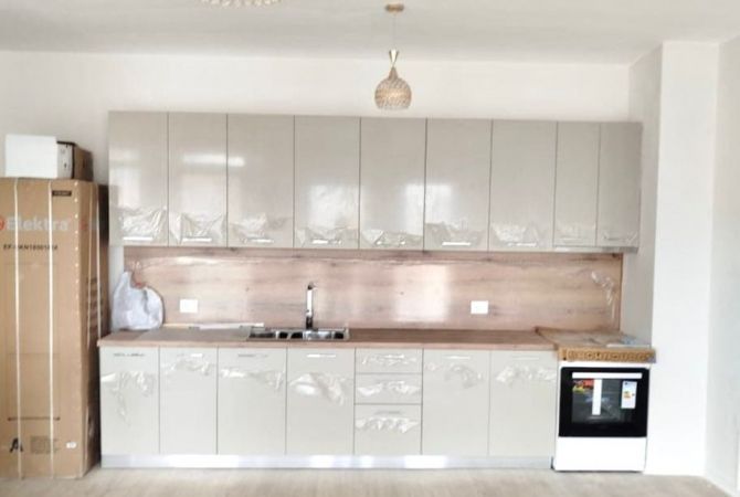 Shtepi me qera 2+1 ne Tirane - 550 Euro