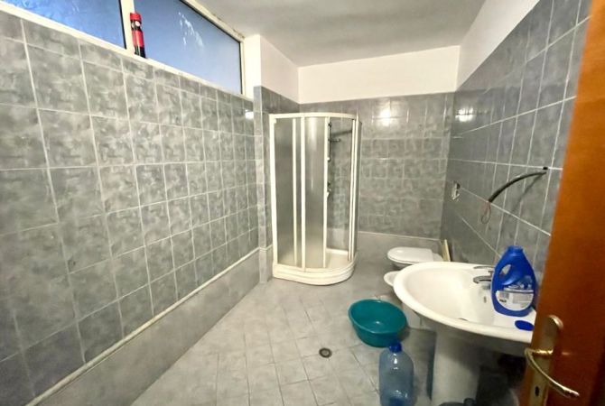 Apartment for sale in Durres 3+1, In Part