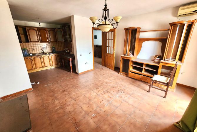 Shtepi ne shitje 3+1 ne Tirane - 196,000 Euro