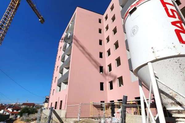 Shtepi ne shitje 2+1 ne Tirane - 74,000 Euro