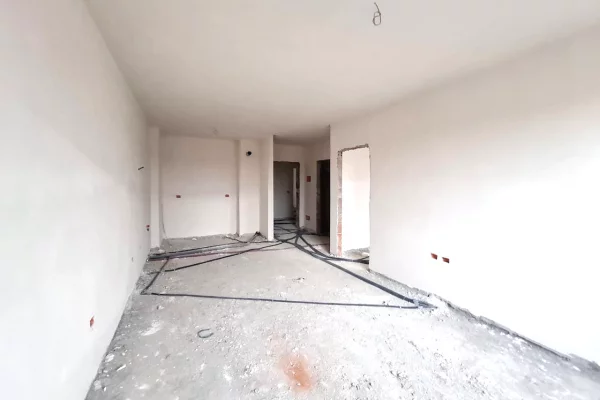 Shtepi ne shitje 2+1 ne Tirane - 74,000 Euro
