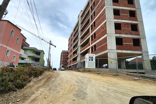 House for Sale 2+1 in Tirana - 72,000 Euro