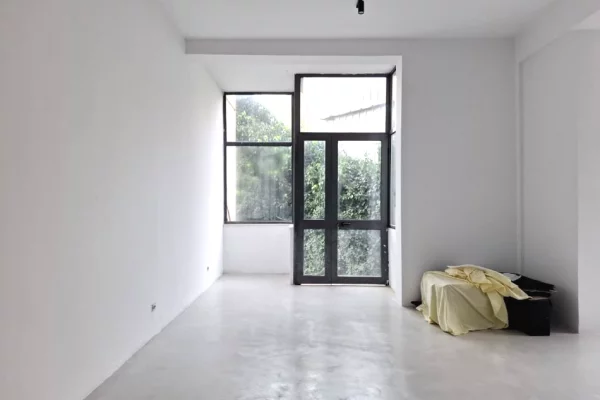 ZYRE ME Qira ,Open Space:📍 Qender/ Fillim Rruges Durresit ( fiks mbrapa dyanit te luleve) 110 m2 || 780 euro🔥