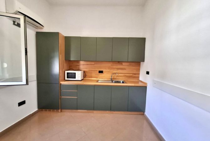 Me Qera: Zyre (280m2) 📍Blloku / Kullat Binjake | 5 Ambiente Pune + Kuzhine & 3wc