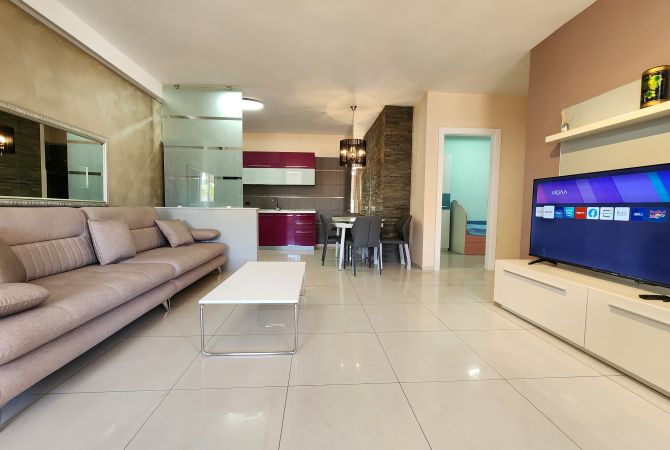 Shtepi me qera 3+1 ne Tirane - 720 Euro