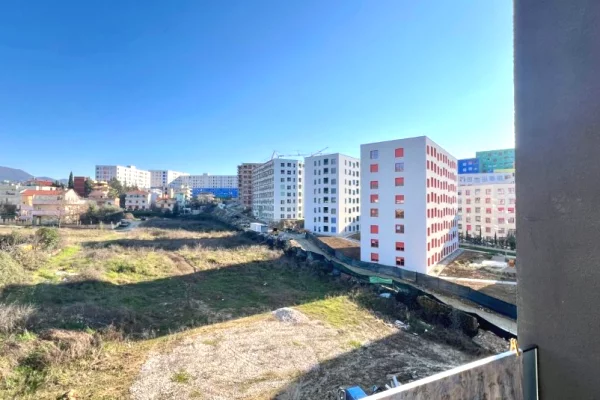 Shtepi me qera Apartament ne Tirane, 1+1, Mobilimi E mobiluar, Pagesa 430  Euro.