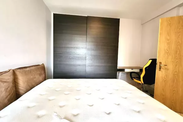 Shtepi me qera 2+1 ne Tirane - 650 Euro