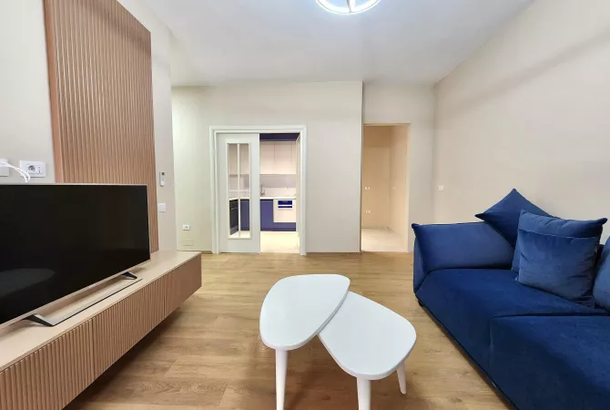 Shtepi me qera 2+1 ne Tirane - 720 Euro