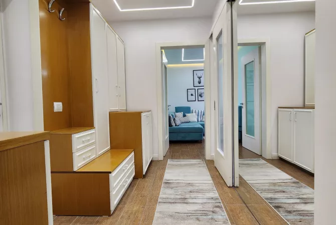 Shtepi me qera Apartament ne Tirane, 1+1, Mobilimi E mobiluar, Pagesa 720  Euro.