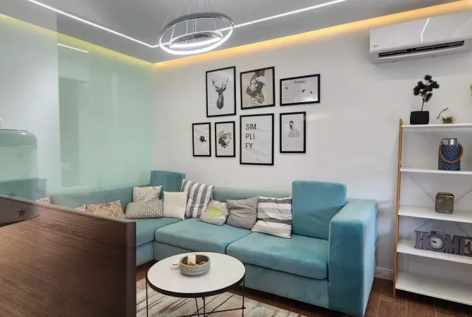 Casa in affitto 1+1 a Tirana - 720 Euro