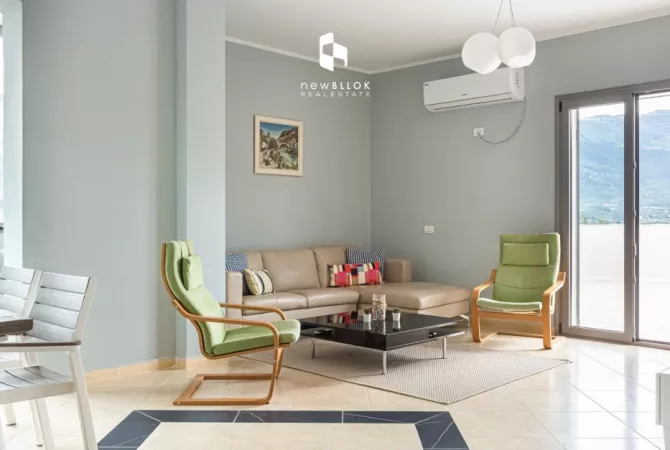 Penthouse (panoramic top floor) for sale in Vlora 3+1, Furnished
