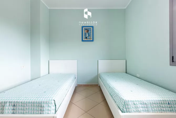 Penthouse (panoramic top floor) for sale in Vlora 3+1, Furnished